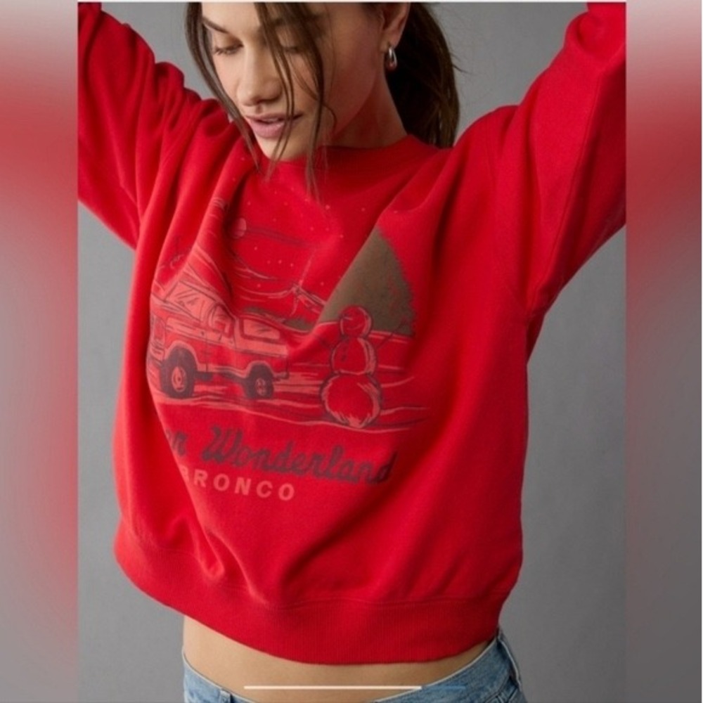 American Eagle Red Winter Wonderland Ford Bronco Graphic Sweatshirt XXS